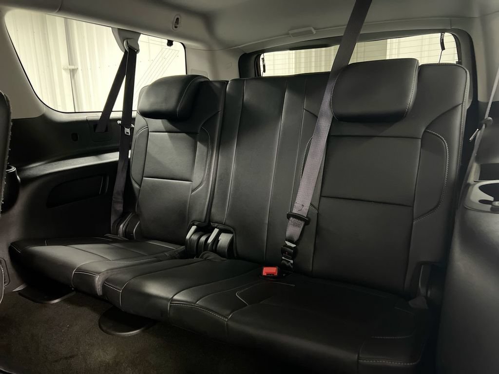 Used 2016 Chevrolet Suburban LTZ AWD/4WD image 25