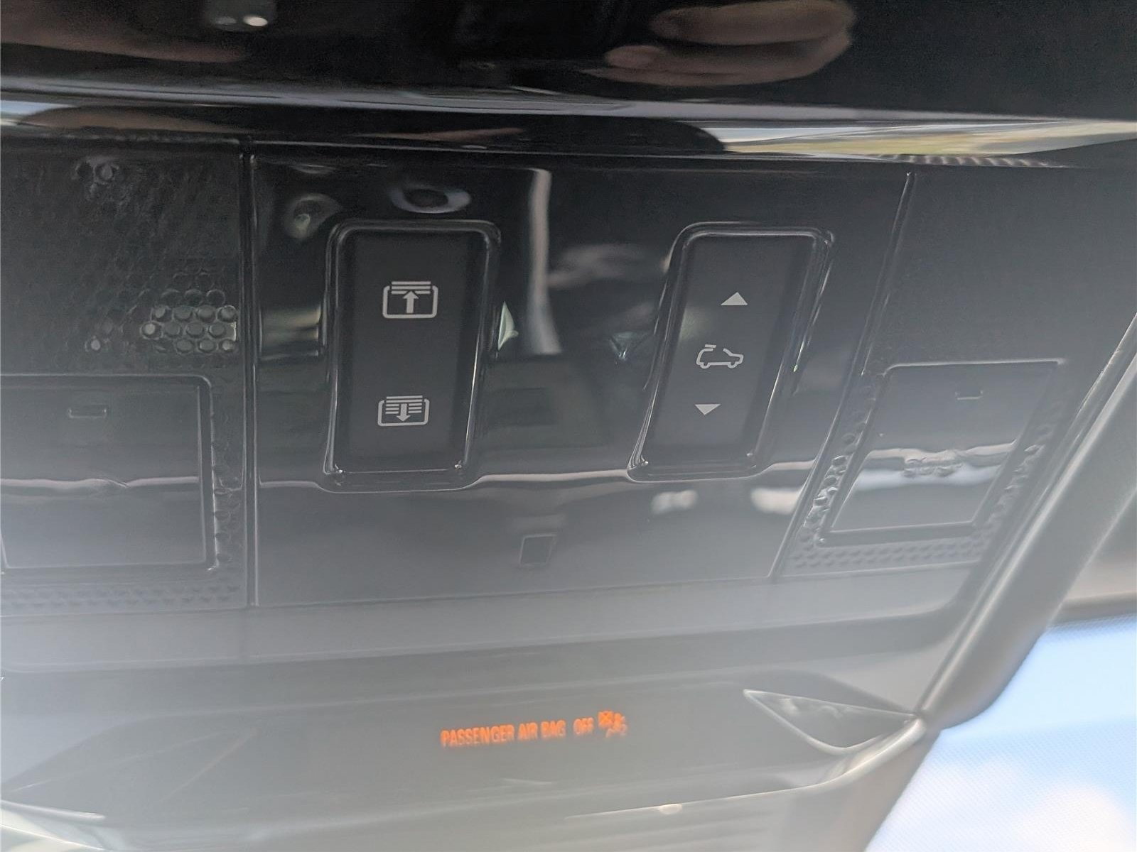 Used 2023 Land Rover Range Rover Sport SE AWD/4WD image 33