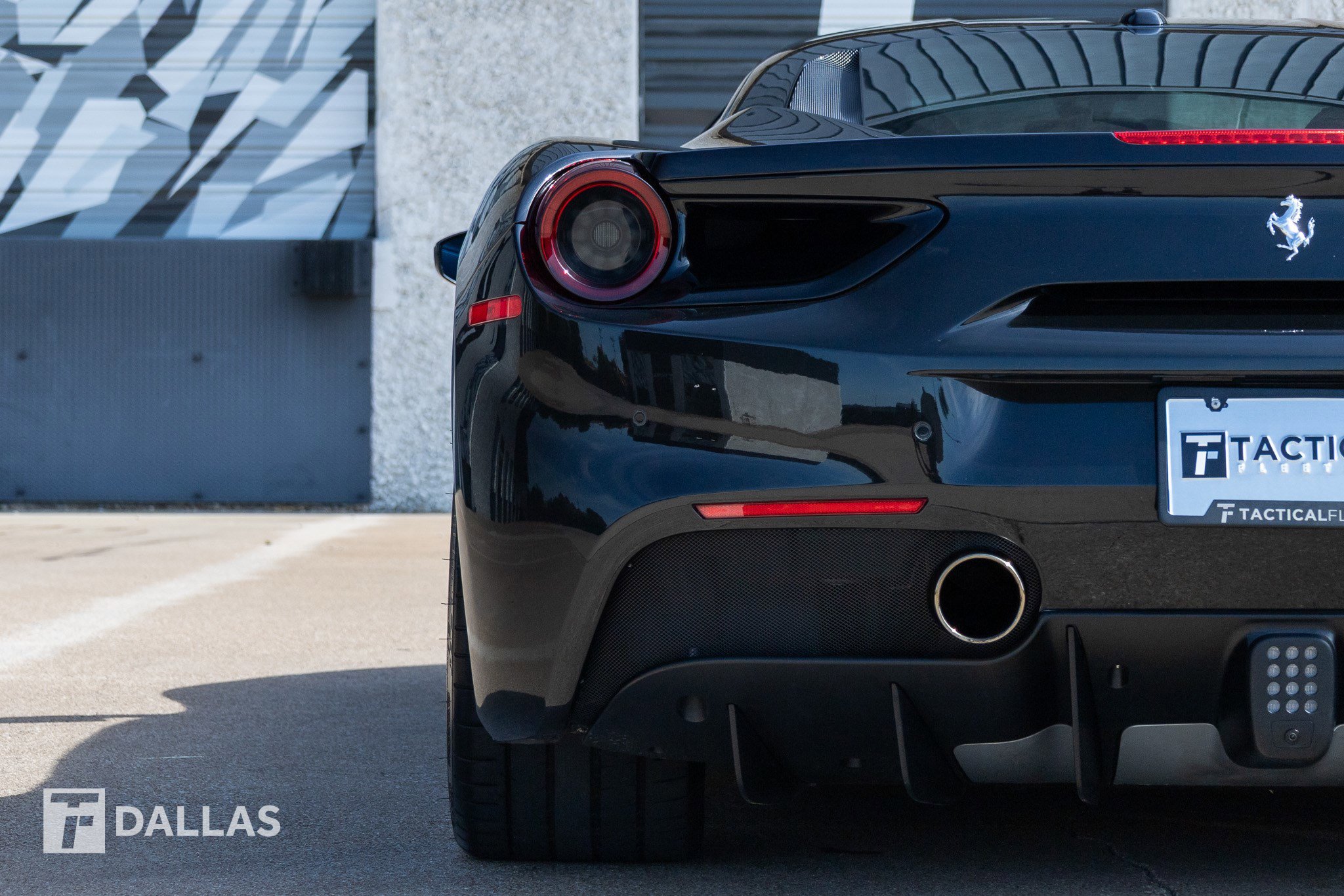 Used 2019 Ferrari 488 GTB RWD image 14