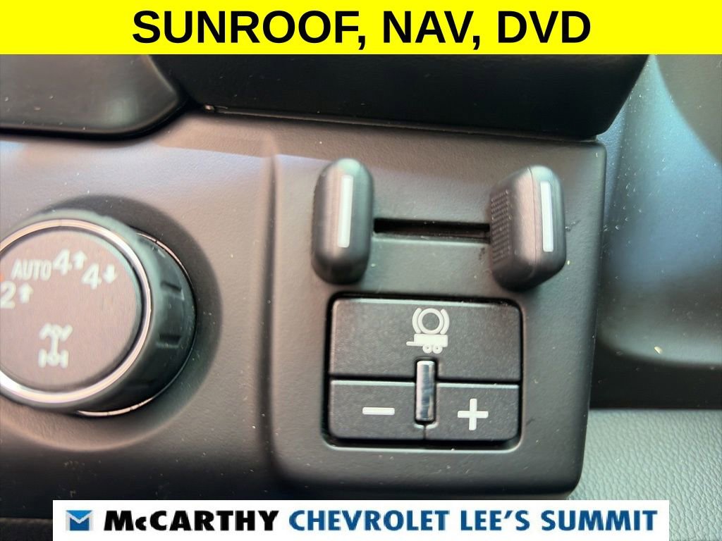 Used 2019 Chevrolet Suburban Premier AWD/4WD image 14