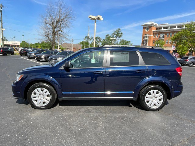 Used 2020 Dodge Journey SE w/ SE Popular Equipment Group FWD image 4