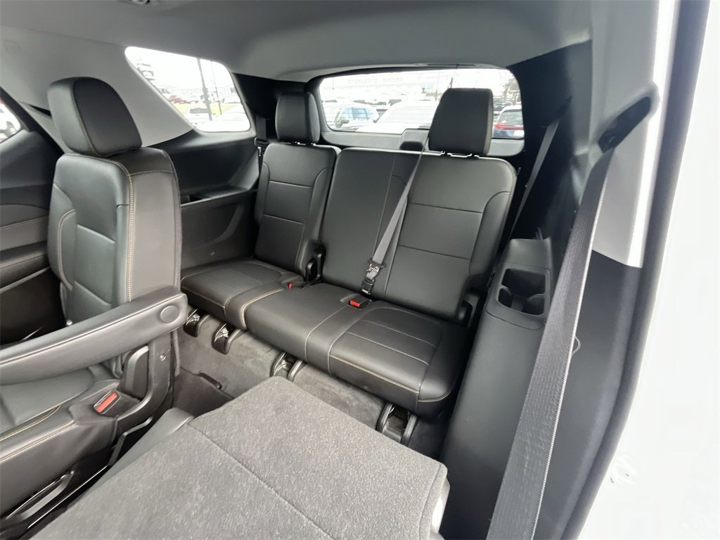 Used 2021 Chevrolet Traverse Premier image 24