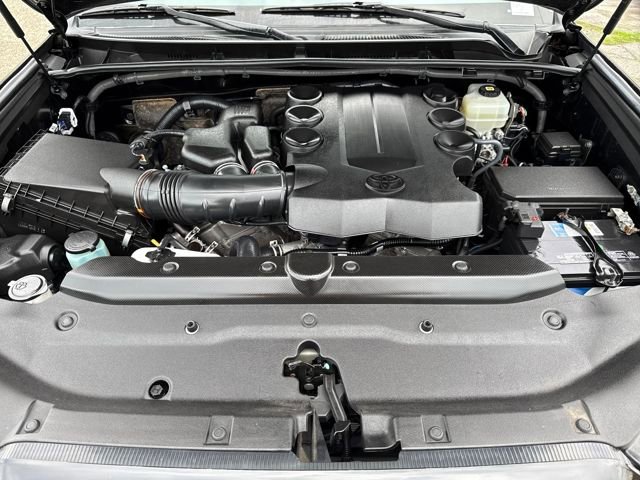 Used 2022 Toyota 4Runner Limited image 29