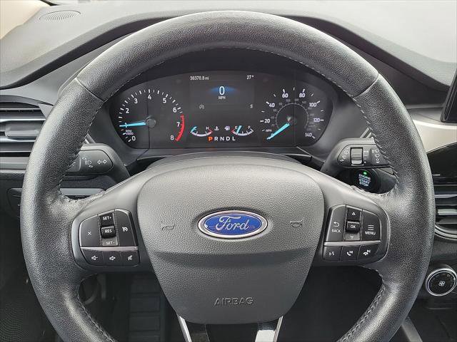 Used 2020 Ford Escape SEL FWD image 16