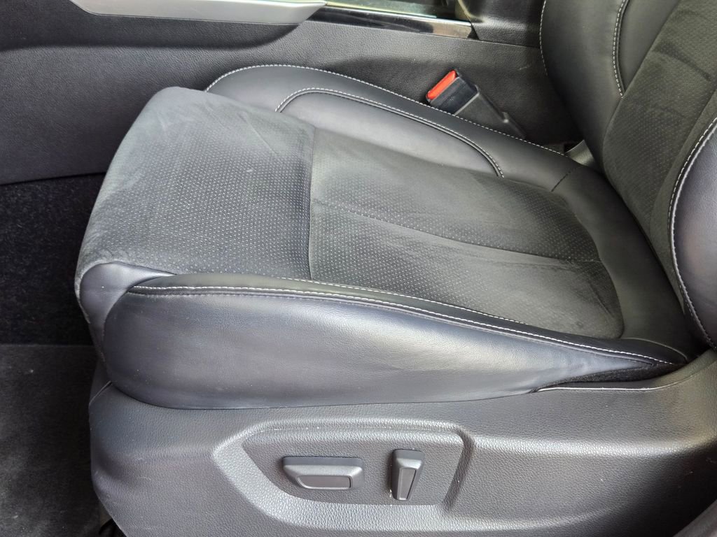 Used 2025 Mitsubishi Eclipse Cross SE AWD/4WD image 13