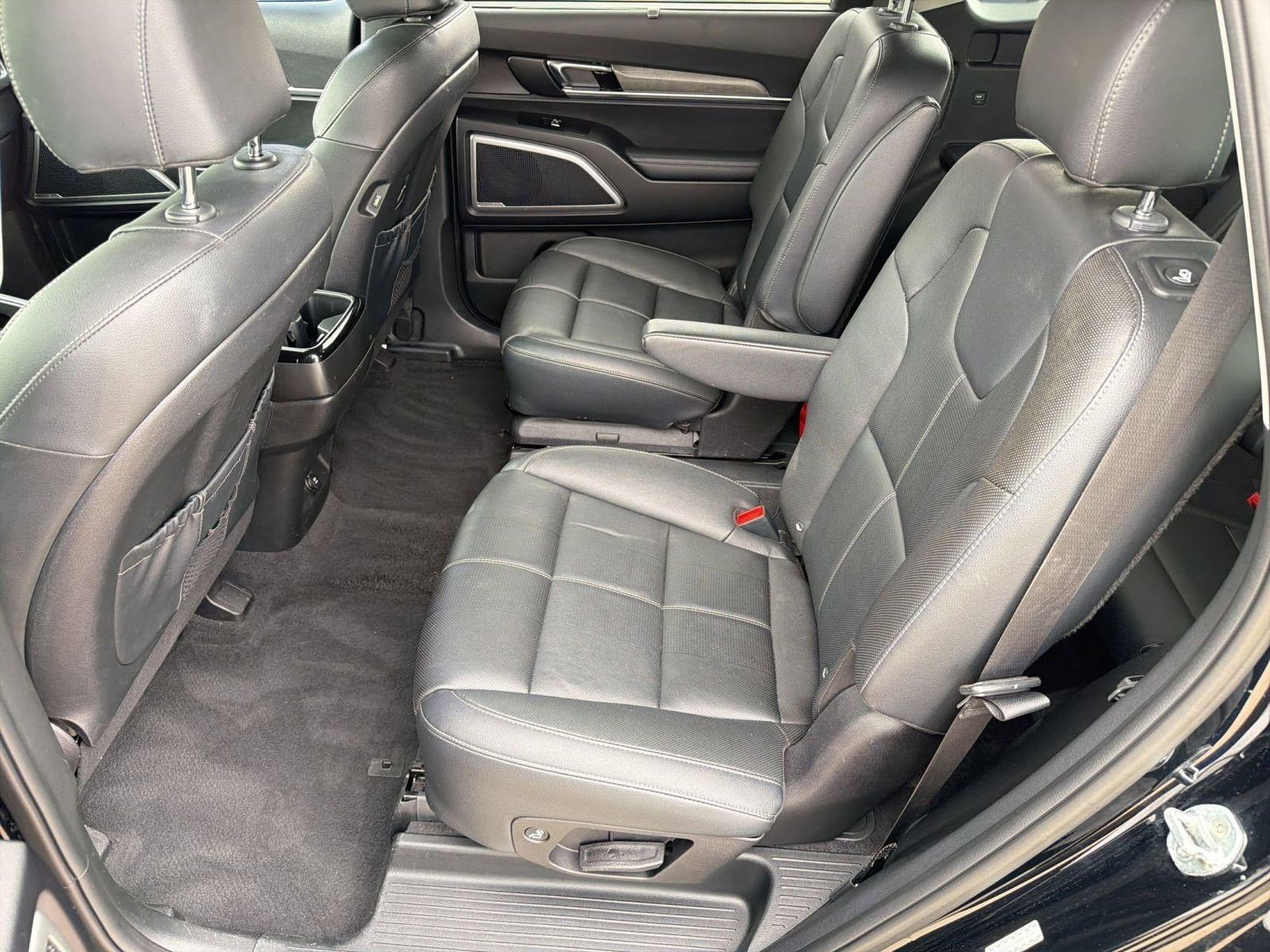 Used 2022 Kia Telluride EX w/ EX Premium Package image 15