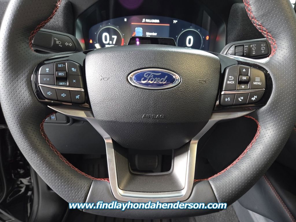 Used 2025 Ford Explorer ST-Line image 25