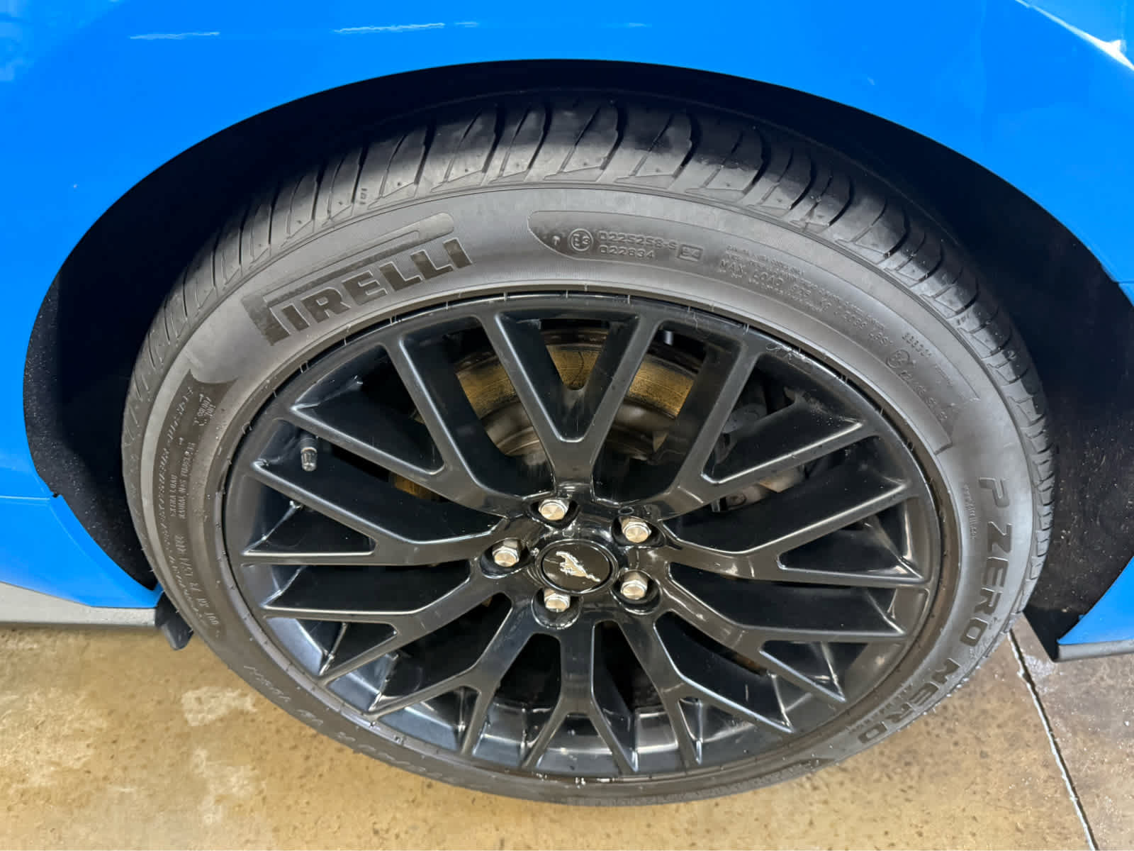 Used 2022 Ford Mustang GT w/ GT Performance Package RWD image 29