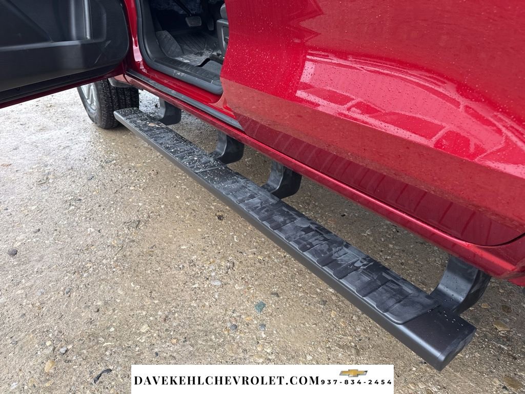 Used 2024 Chevrolet Colorado LT w/ LT Convenience Package II image 38