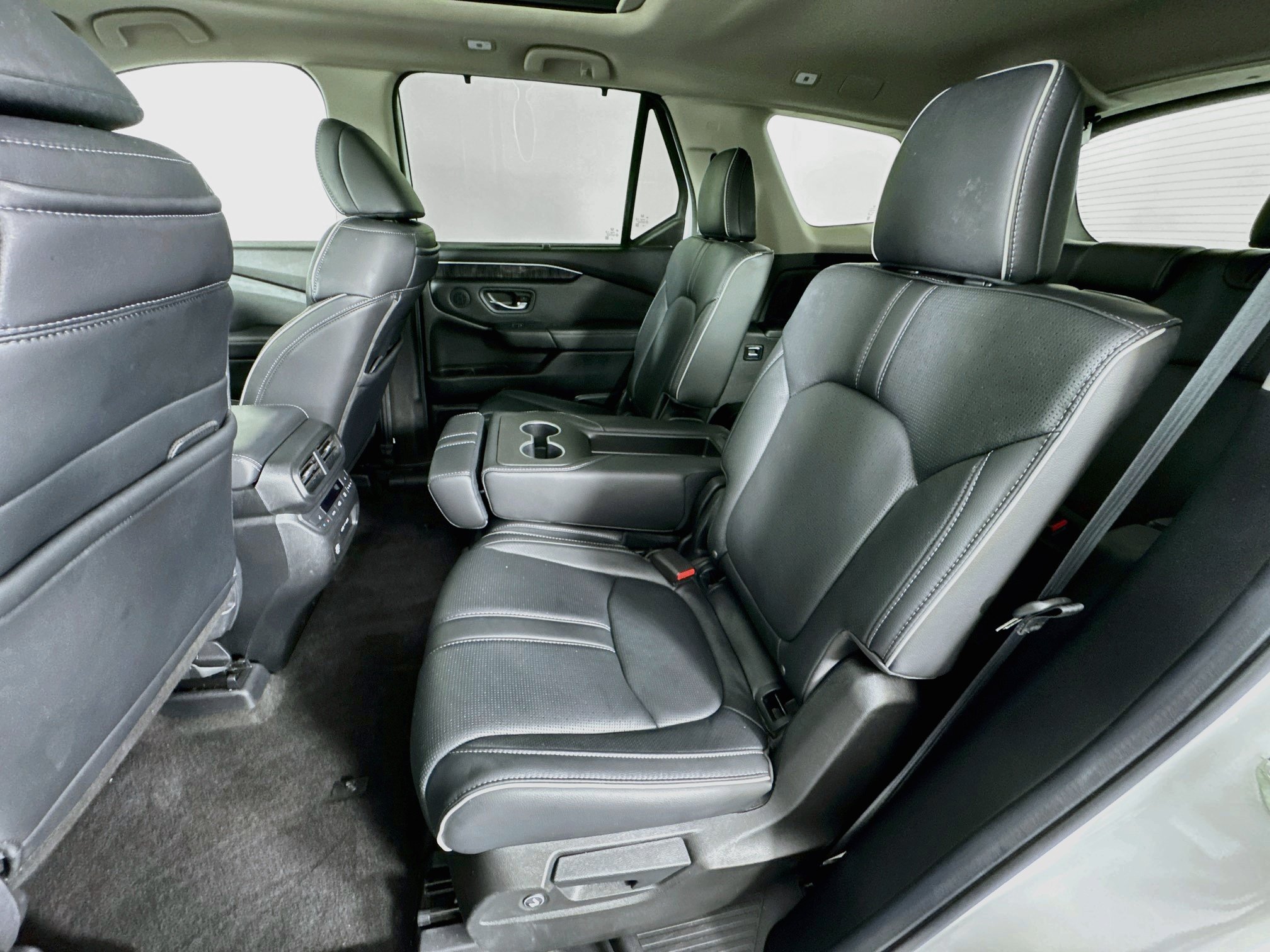 Certified 2023 Honda Pilot Elite image 26