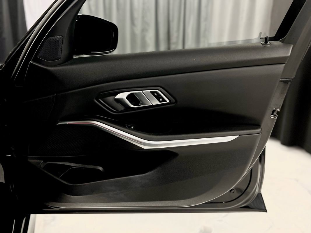 Used 2022 BMW 330i xDrive Sedan w/ M Sport Package image 36