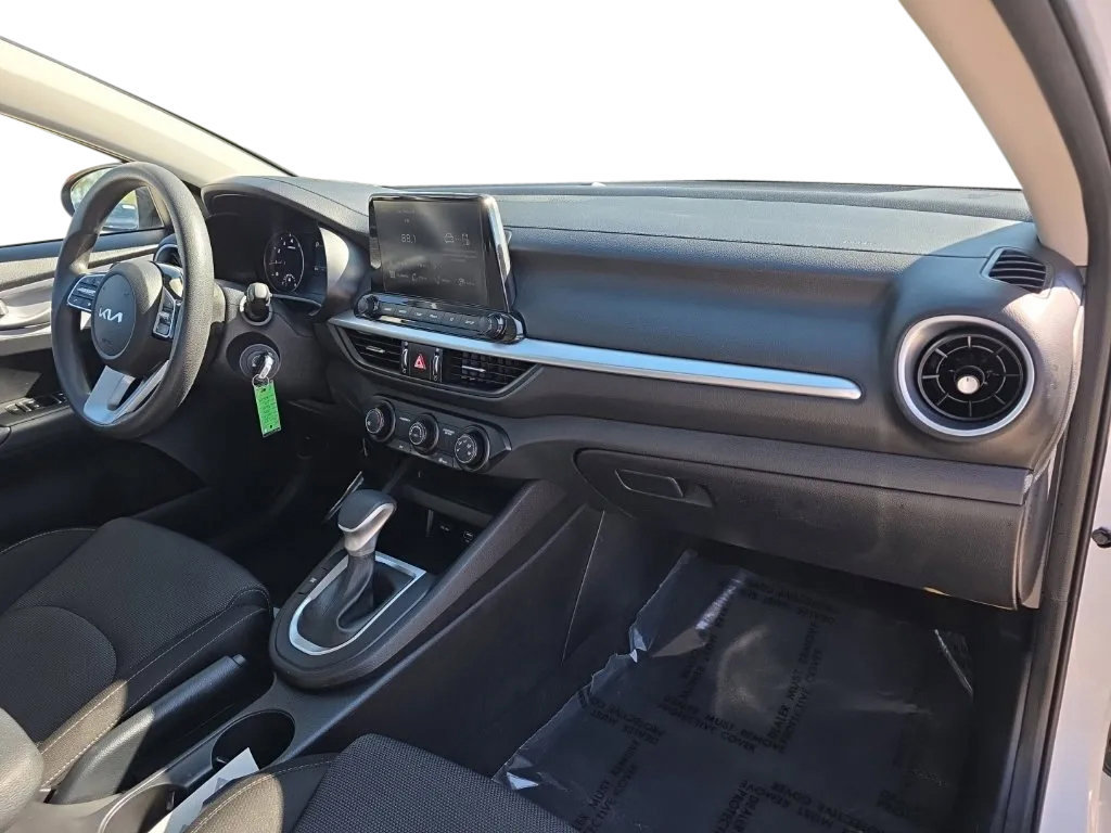 Used 2024 Kia Forte LXS FWD image 18