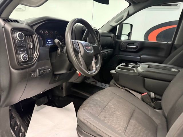Used 2020 GMC Sierra 2500 4x4 Crew Cab w/ Convenience Package image 9