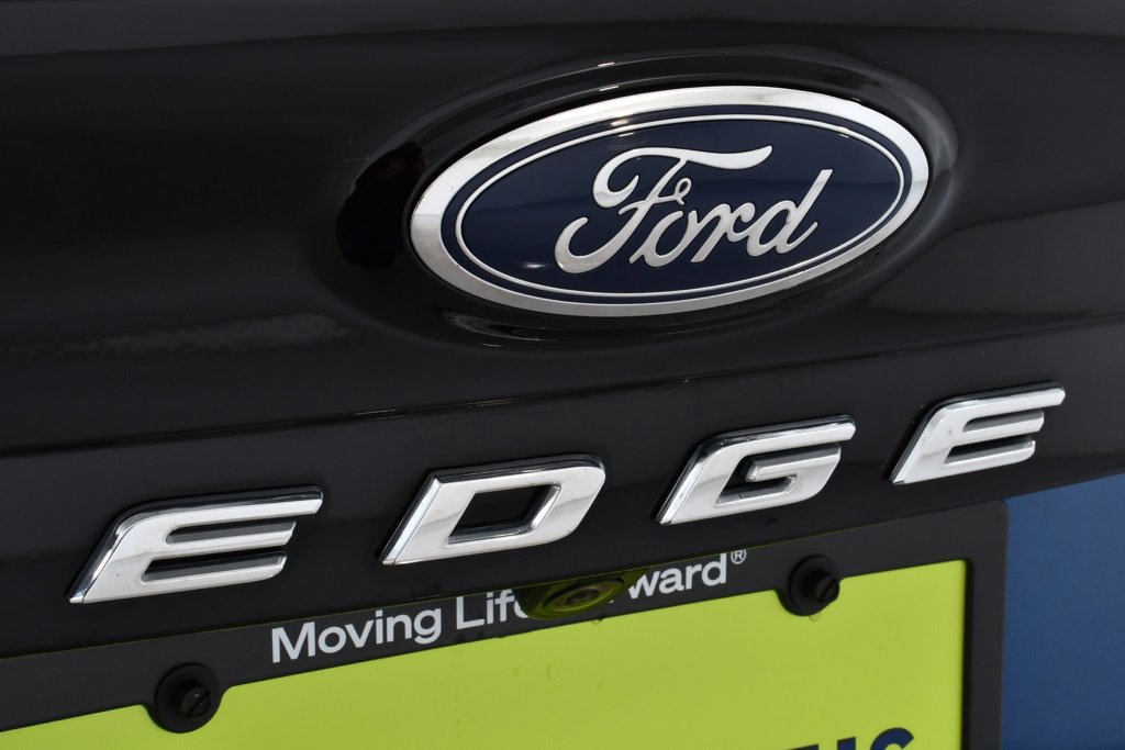 Used 2024 Ford Edge SEL w/ Convenience Package image 23