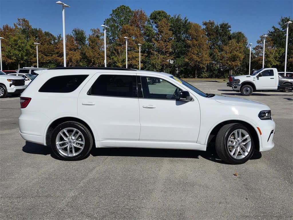 Used 2024 Dodge Durango GT image 40