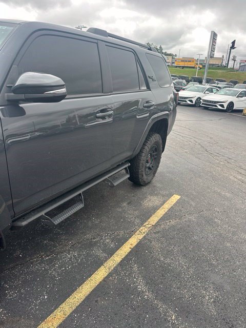 Used 2024 Toyota 4Runner TRD Off-Road Premium w/ Moonroof Package AWD/4WD image 3