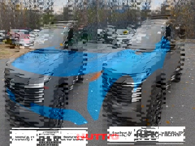 New 2025 Nissan Kicks SR image 1