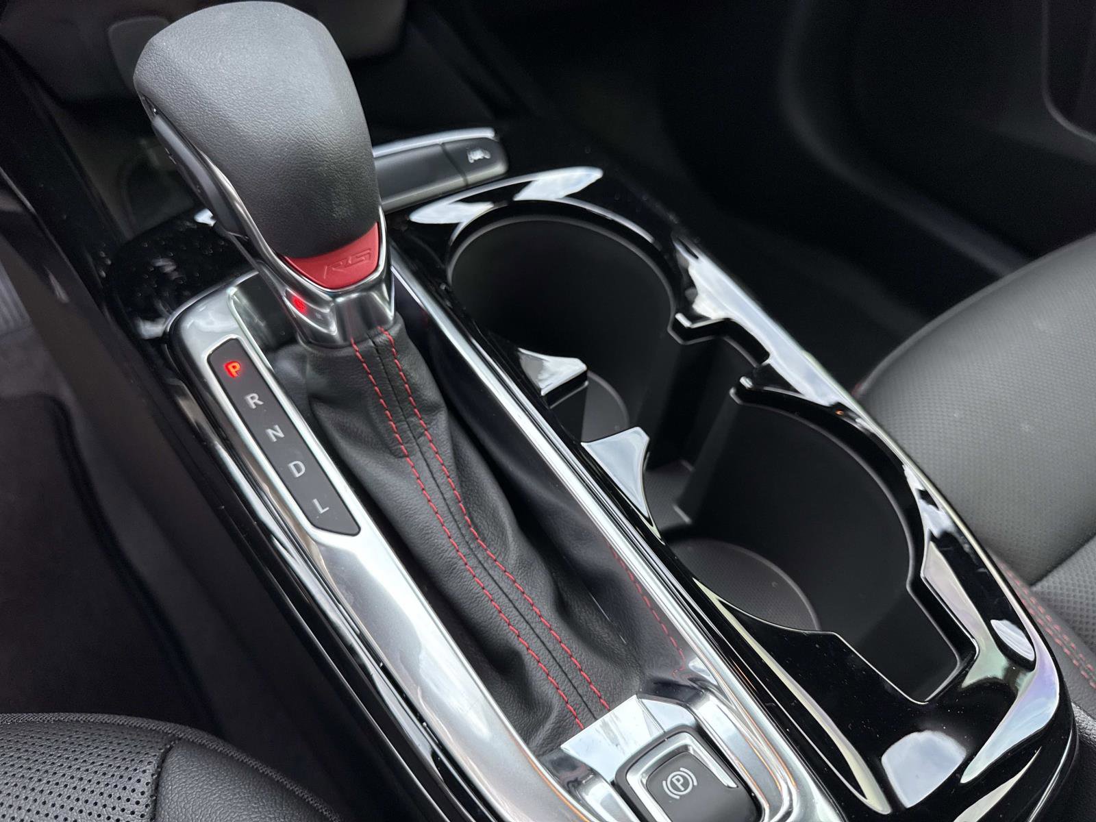 New 2026 Chevrolet Trax RS w/ Sunroof Package image 28