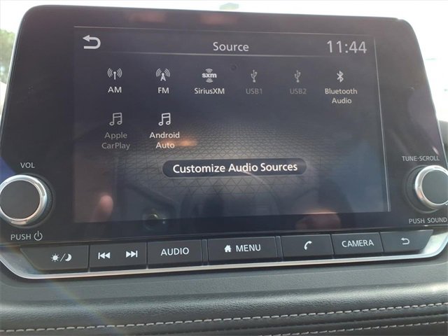 Used 2023 Nissan Rogue SV image 6