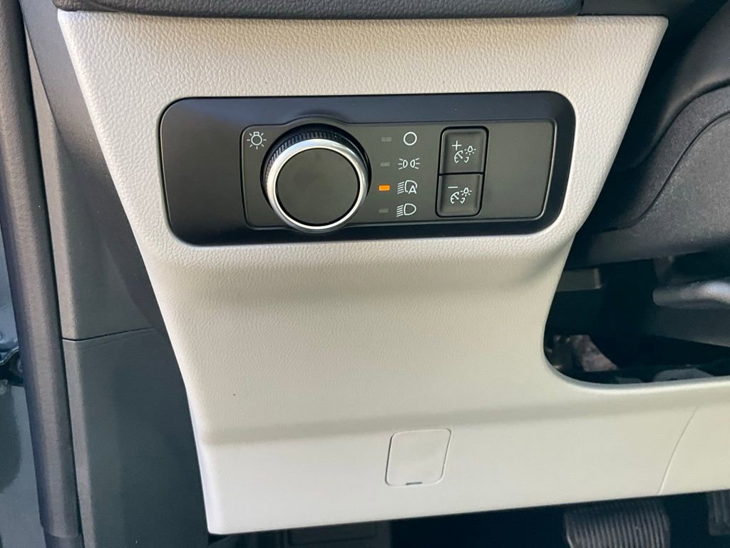 New 2026 Ford Escape Active AWD/4WD image 12