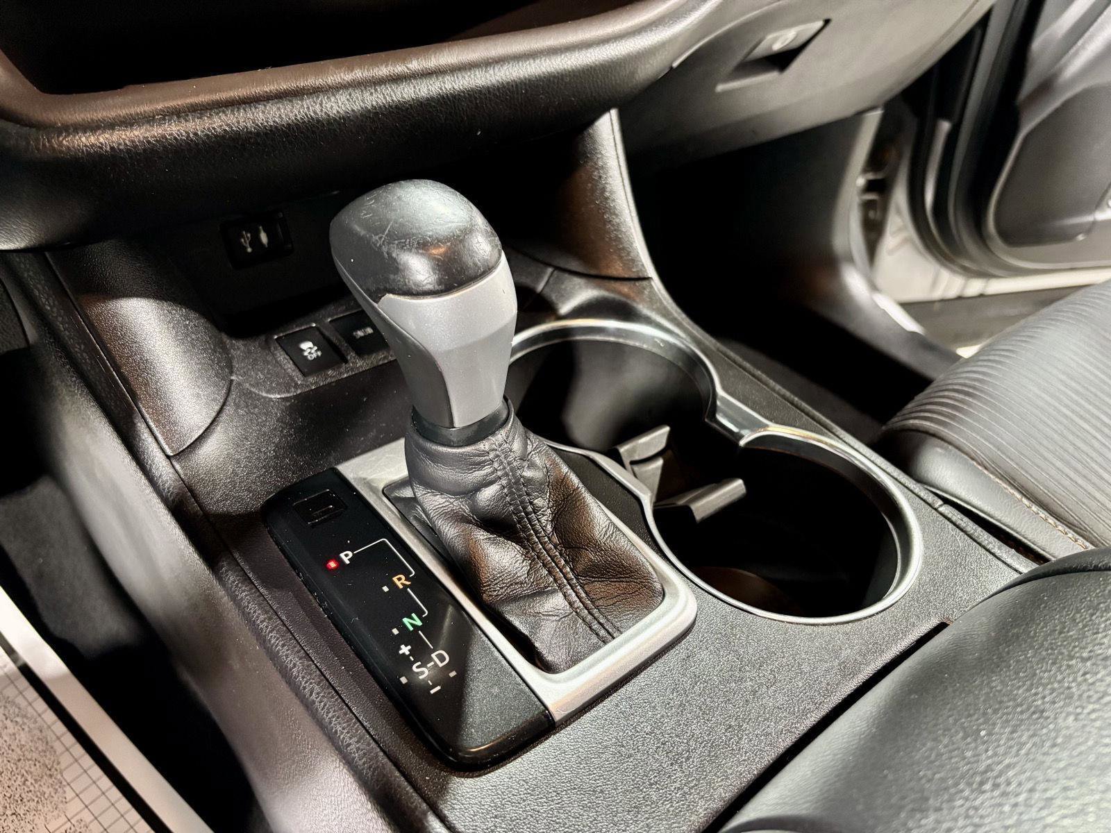 Used 2015 Toyota Highlander Plus image 27