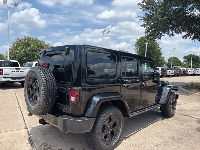 Used 2015 Jeep Wrangler Unlimited Sahara AWD/4WD image 5
