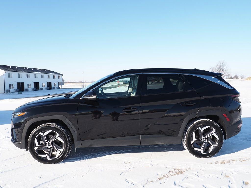 Used 2024 Hyundai Tucson Limited image 19