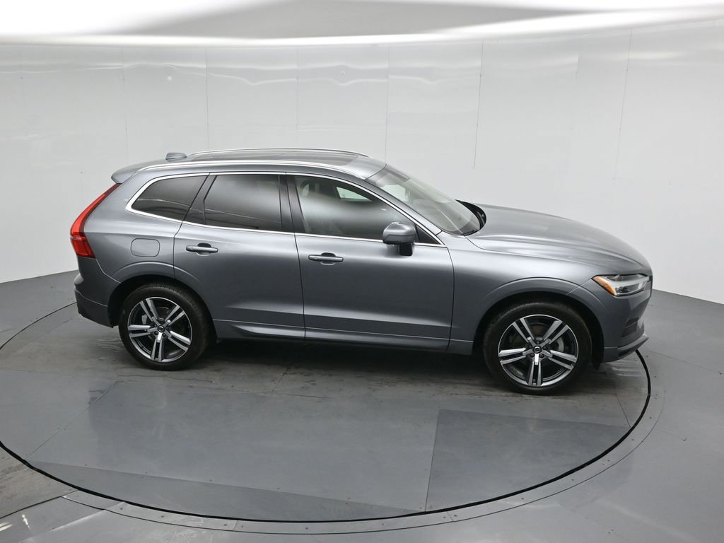 Used 2020 Volvo XC60 T5 Momentum w/ Protection Package Premier image 58