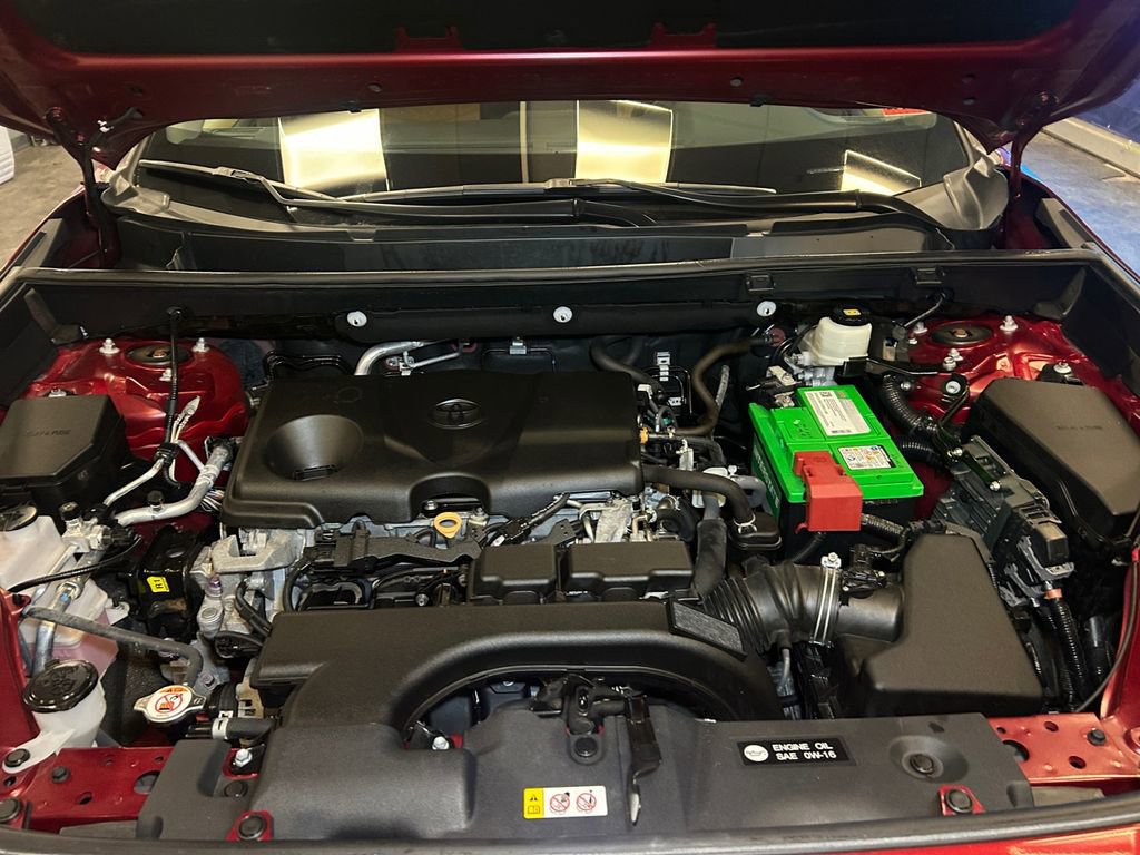 Used 2020 Toyota RAV4 XLE w/ All Weather Liner Package AWD/4WD image 24