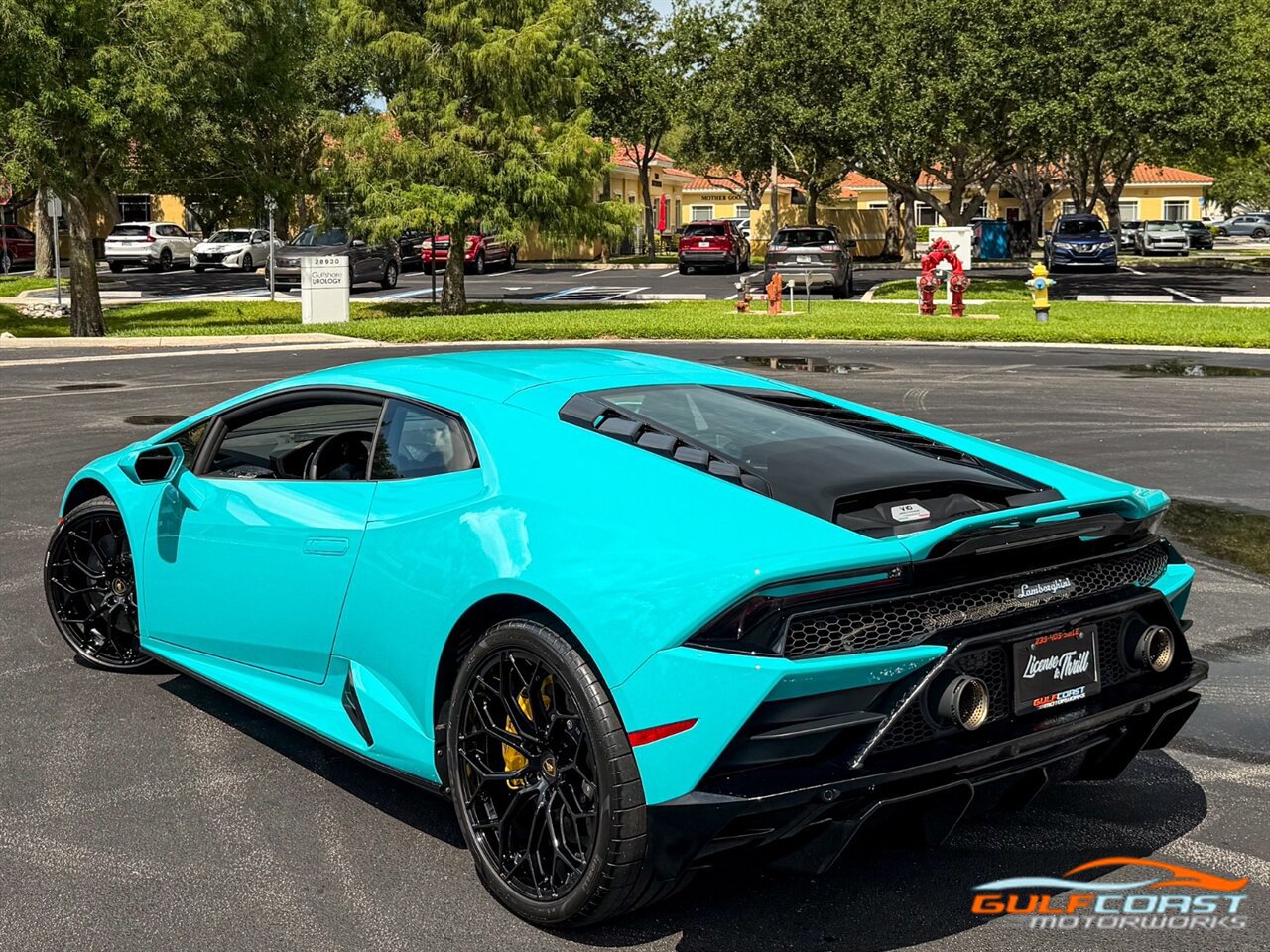 Used 2021 Lamborghini Huracan EVO RWD image 46