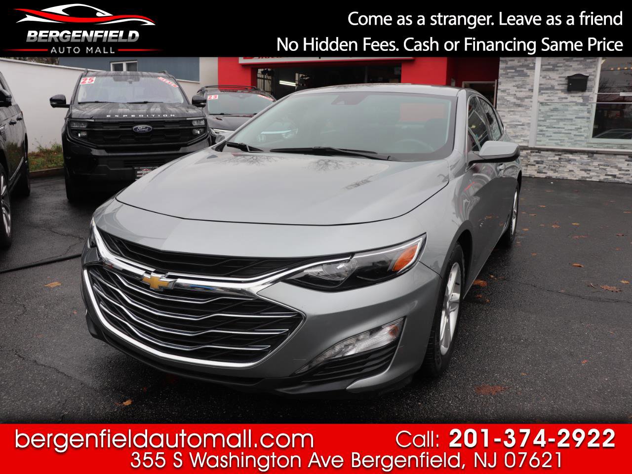 Used 2024 Chevrolet Malibu LT image 1