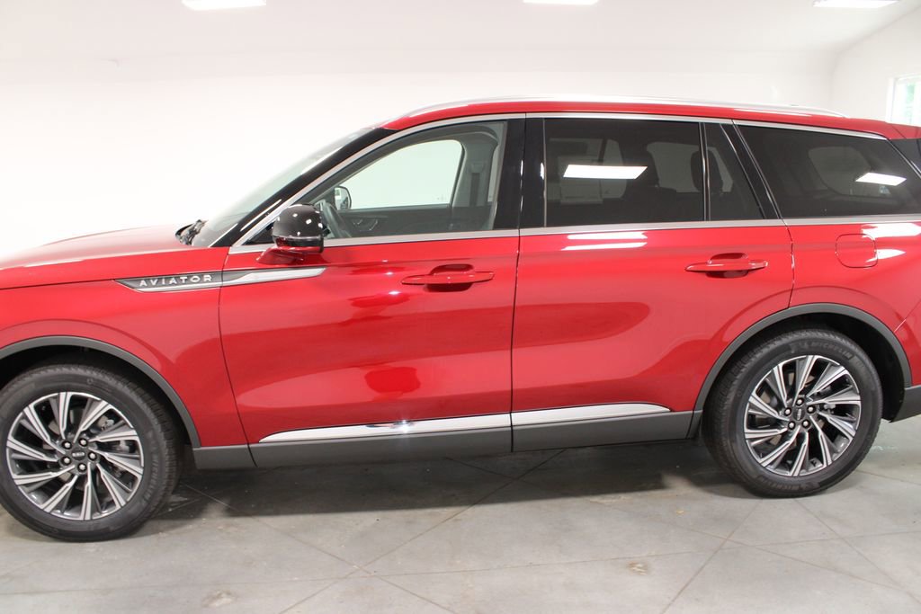 New 2026 Lincoln Aviator 2WD image 5