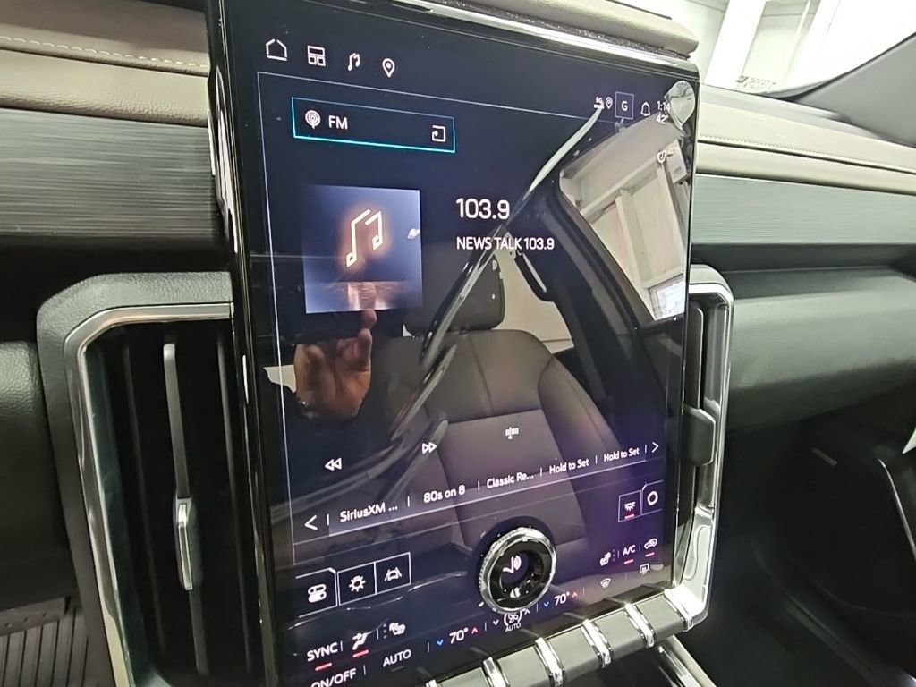 New 2026 GMC Acadia Elevation w/ Black Edition FWD image 15