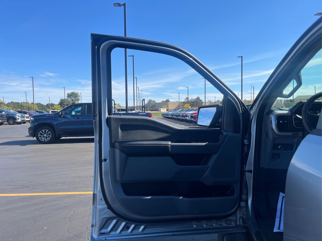 Used 2022 Ford F150 XLT w/ Trailer Tow Package image 17