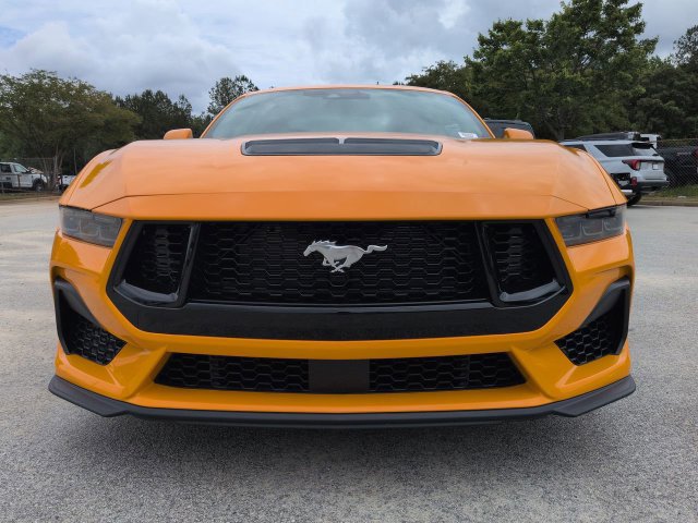 New 2026 Ford Mustang GT Premium w/ GT Performance Package RWD image 8