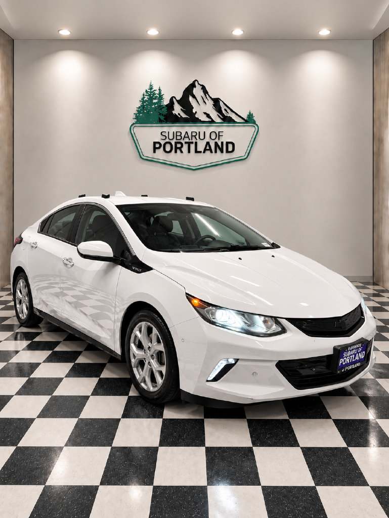 Used 2016 Chevrolet Volt Premier w/ Driver Confidence Package FWD image 3