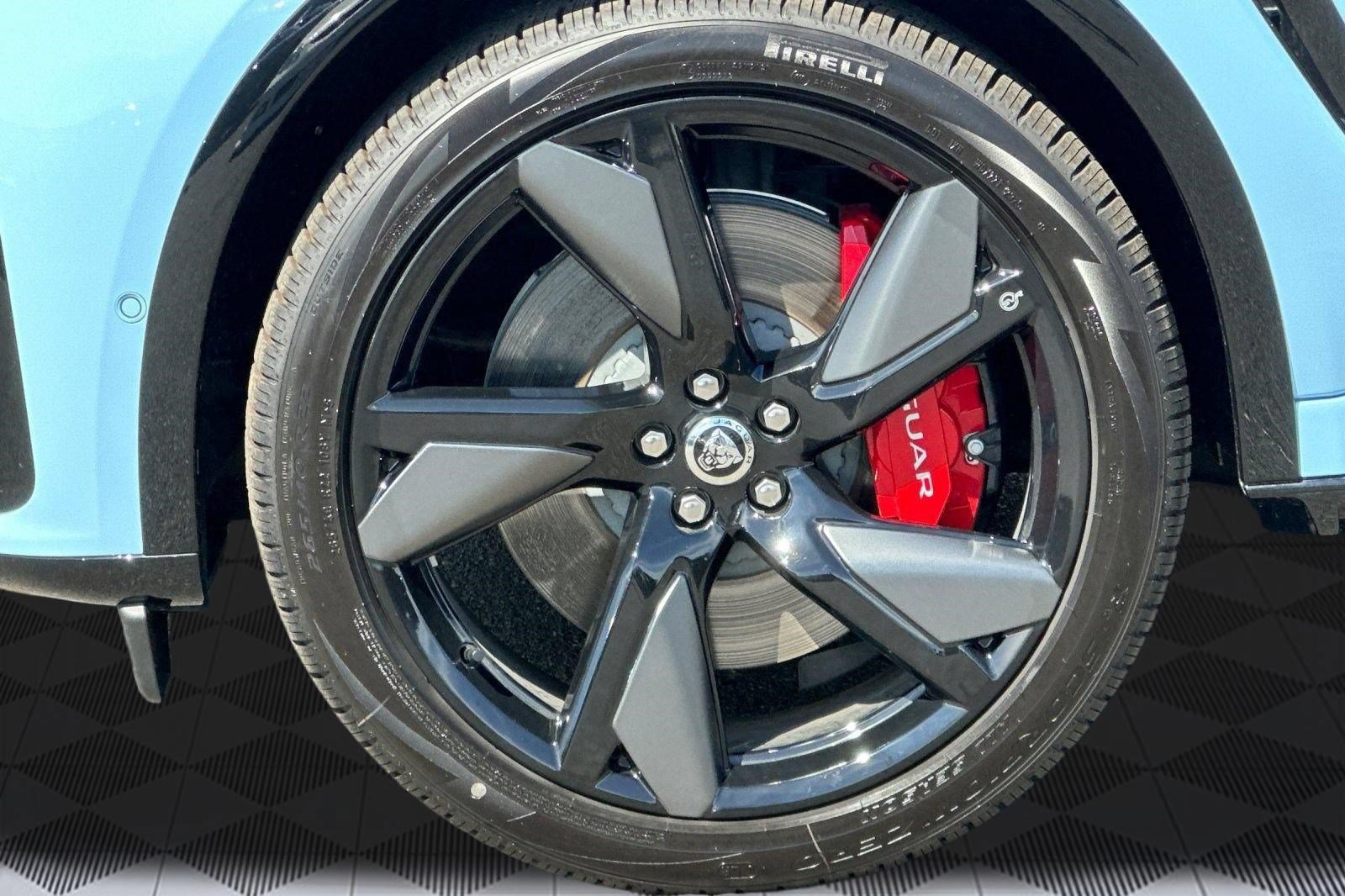 New 2026 Jaguar F-PACE SVR 575 Edition AWD/4WD image 12