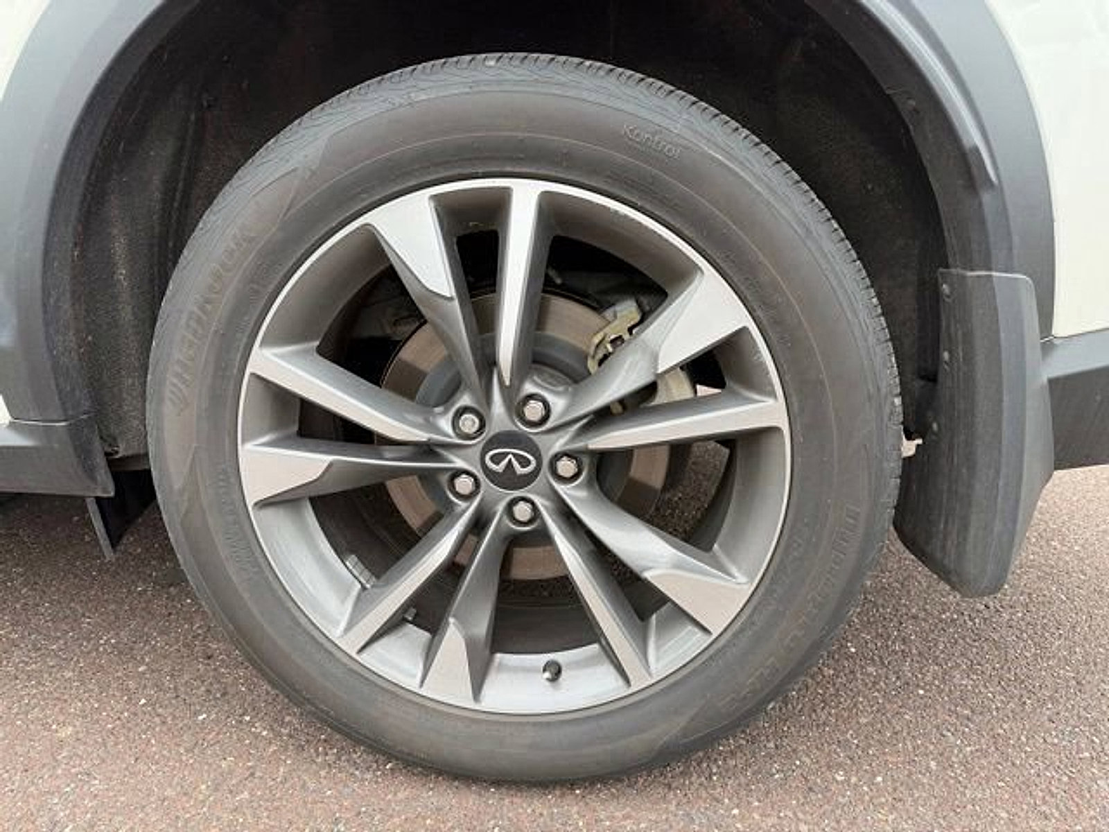Certified 2025 INFINITI QX60 Luxe AWD/4WD image 17