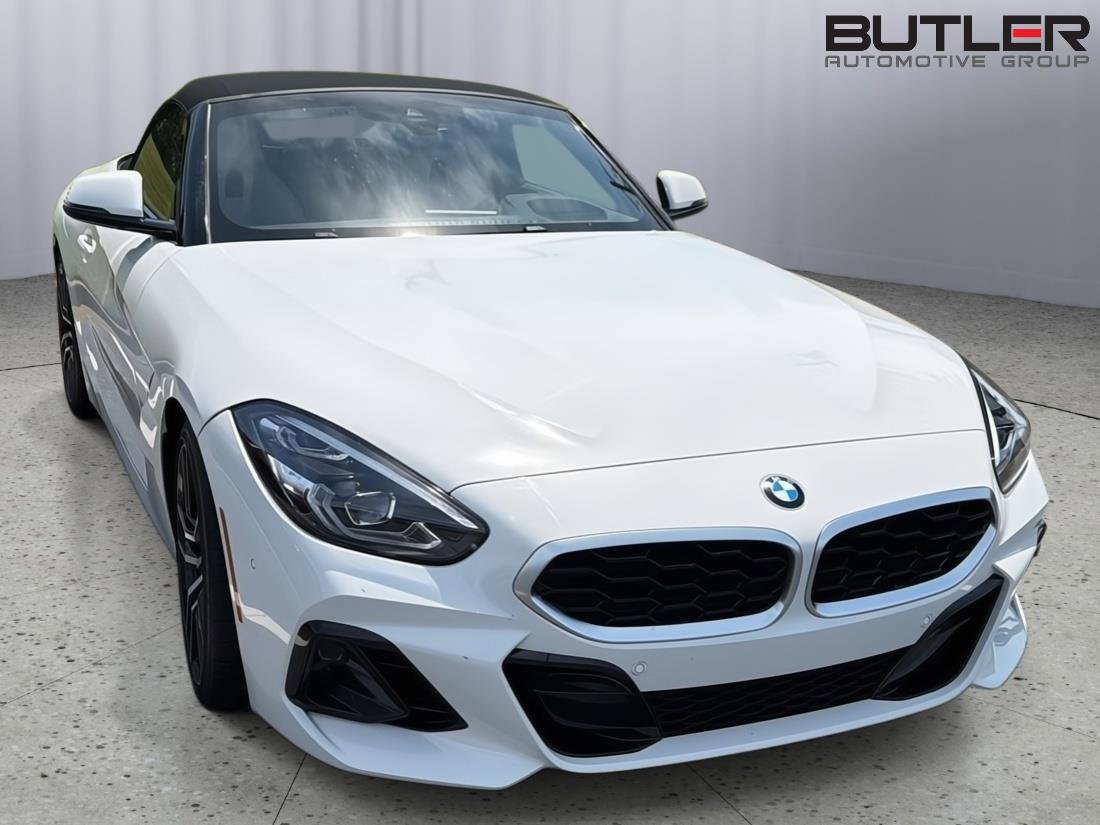 Used 2023 BMW Z4 sDrive30i w/ Premium Package RWD image 4