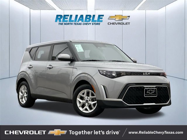 Used 2023 Kia Soul LX w/ Option Group 015 video 1