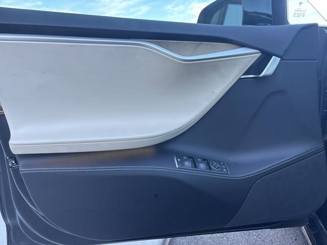 Used 2017 Tesla Model S 75 image 21