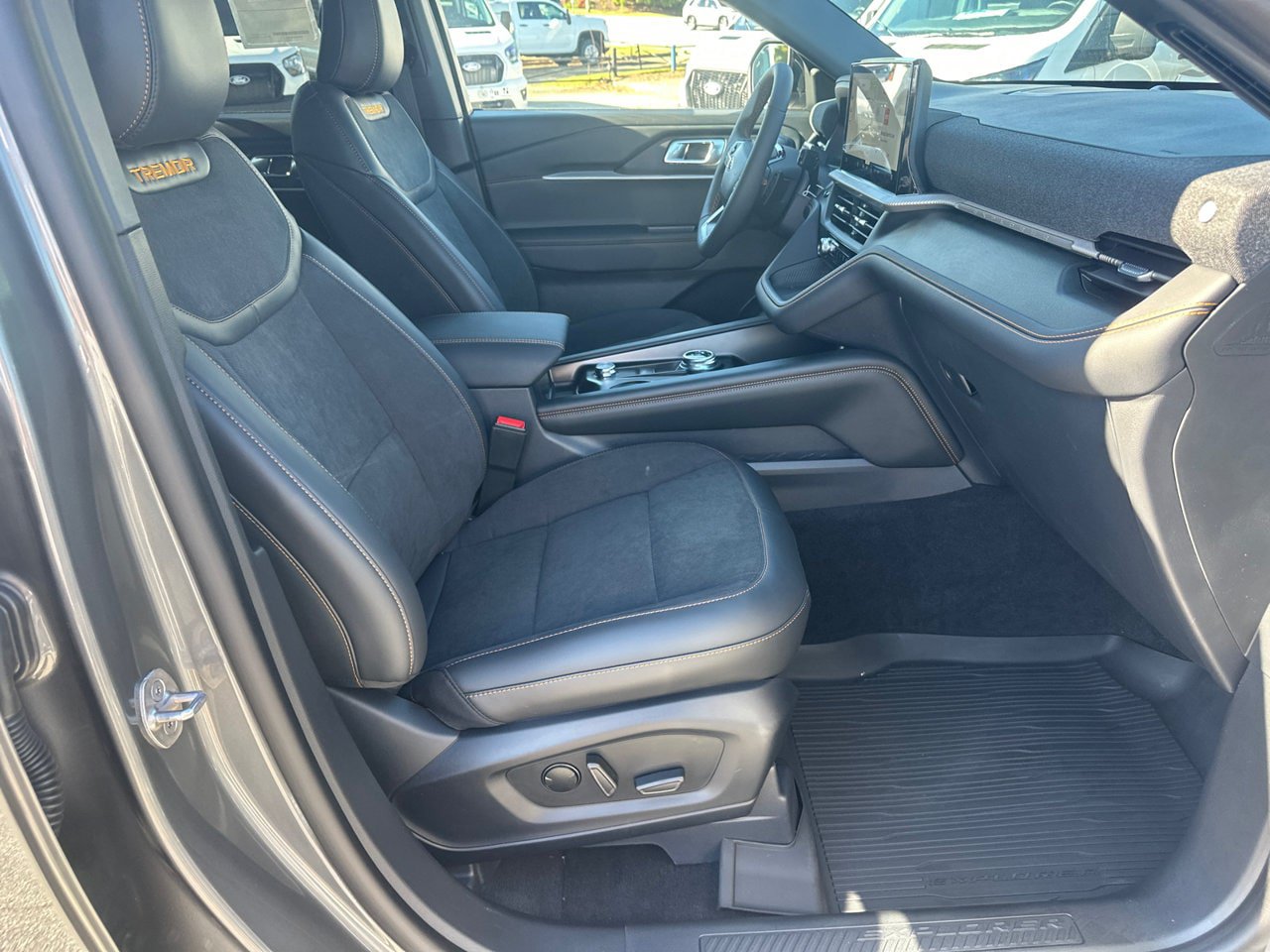 New 2026 Ford Explorer Tremor w/ Tremor Convenience Package AWD/4WD image 13