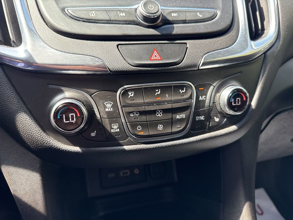 Used 2020 Chevrolet Equinox LT AWD/4WD image 31
