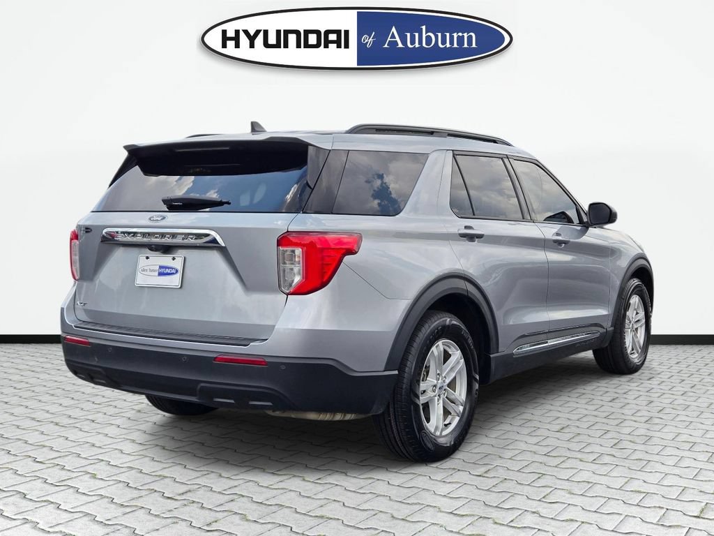Used 2023 Ford Explorer XLT RWD image 5