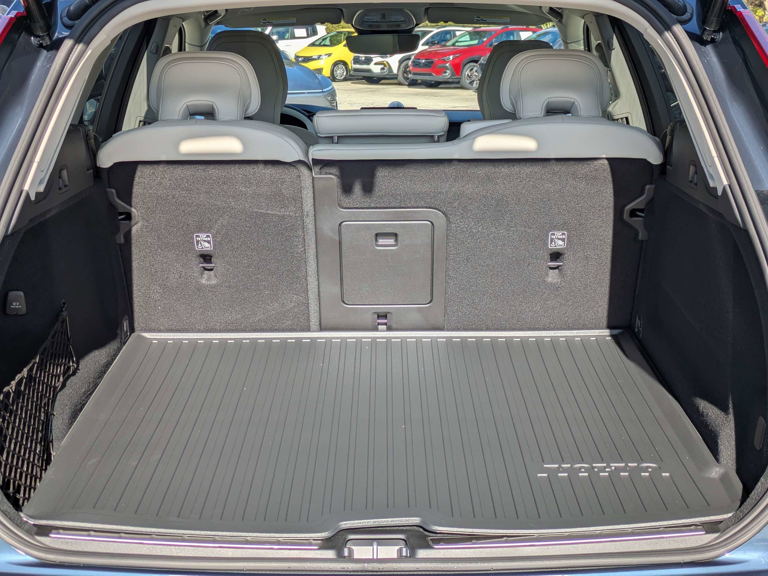 New 2026 Volvo XC60 B5 Ultra w/ Protection Package Premier image 13