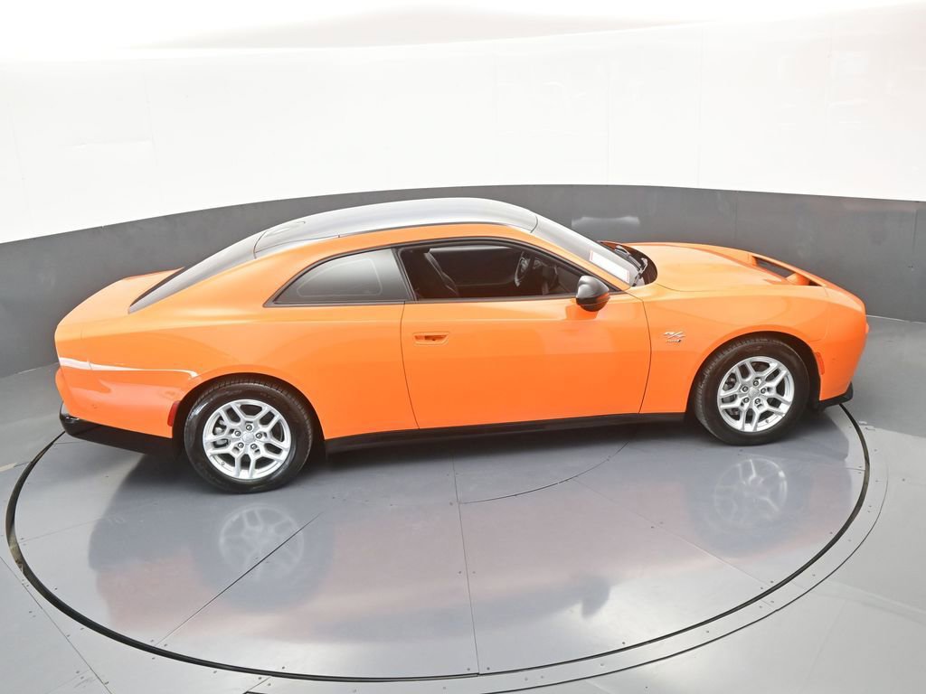 Used 2025 Dodge Charger R/T w/ Sun & Sound Package image 54