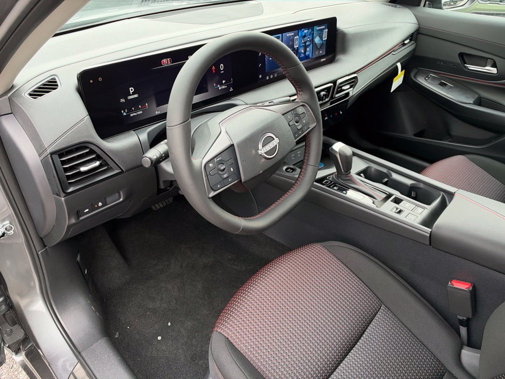New 2027 Nissan Sentra SR w/ SR All Weather Package FWD image 10