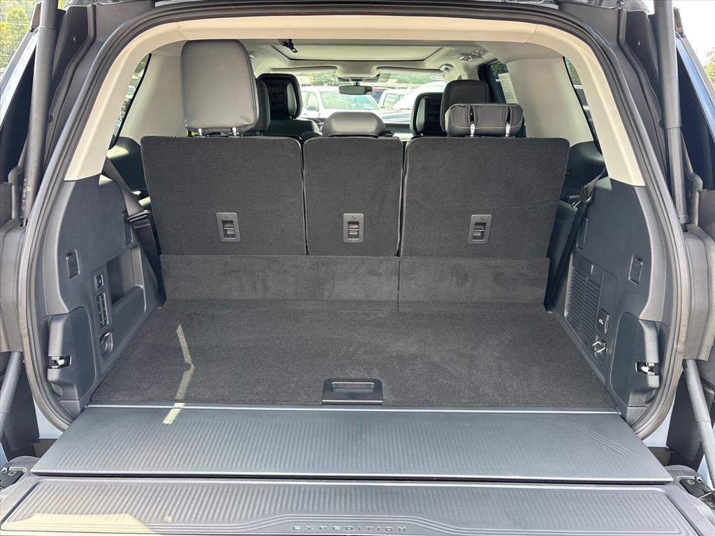 New 2027 Ford Expedition Active AWD/4WD image 7