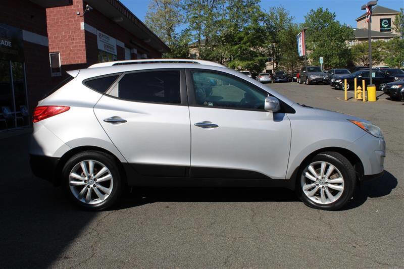 Used 2012 Hyundai Tucson Limited FWD image 6