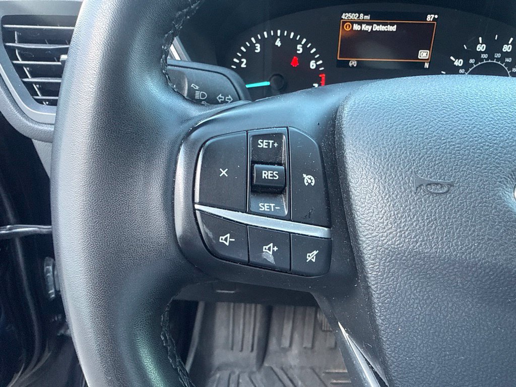 Used 2022 Ford Escape SE w/ SE Sport Appearance Package FWD image 17